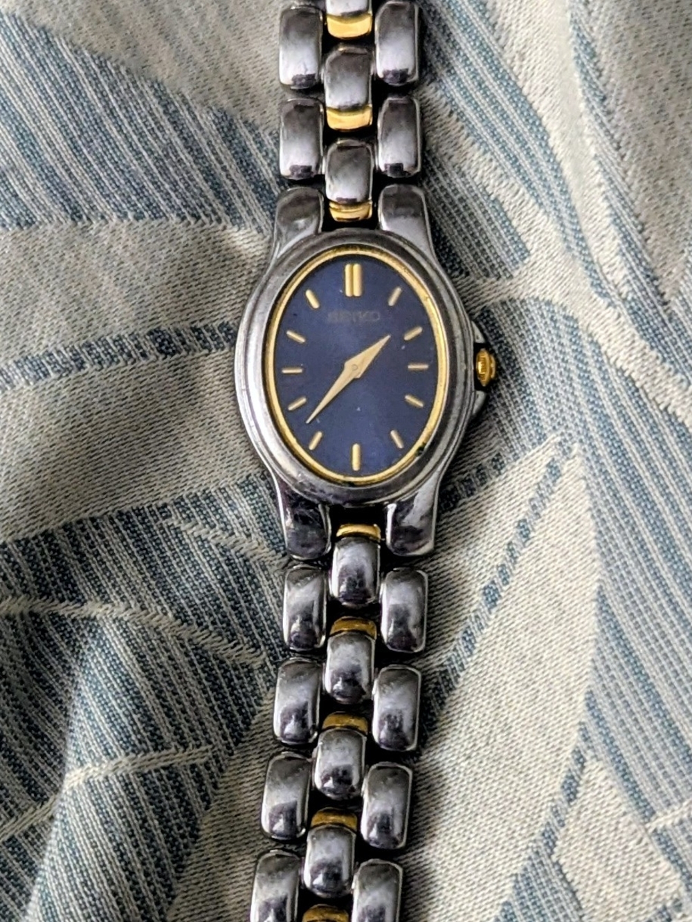 Vintage Seiko Two-Tone Blue Dial Women's Bracelet Watch